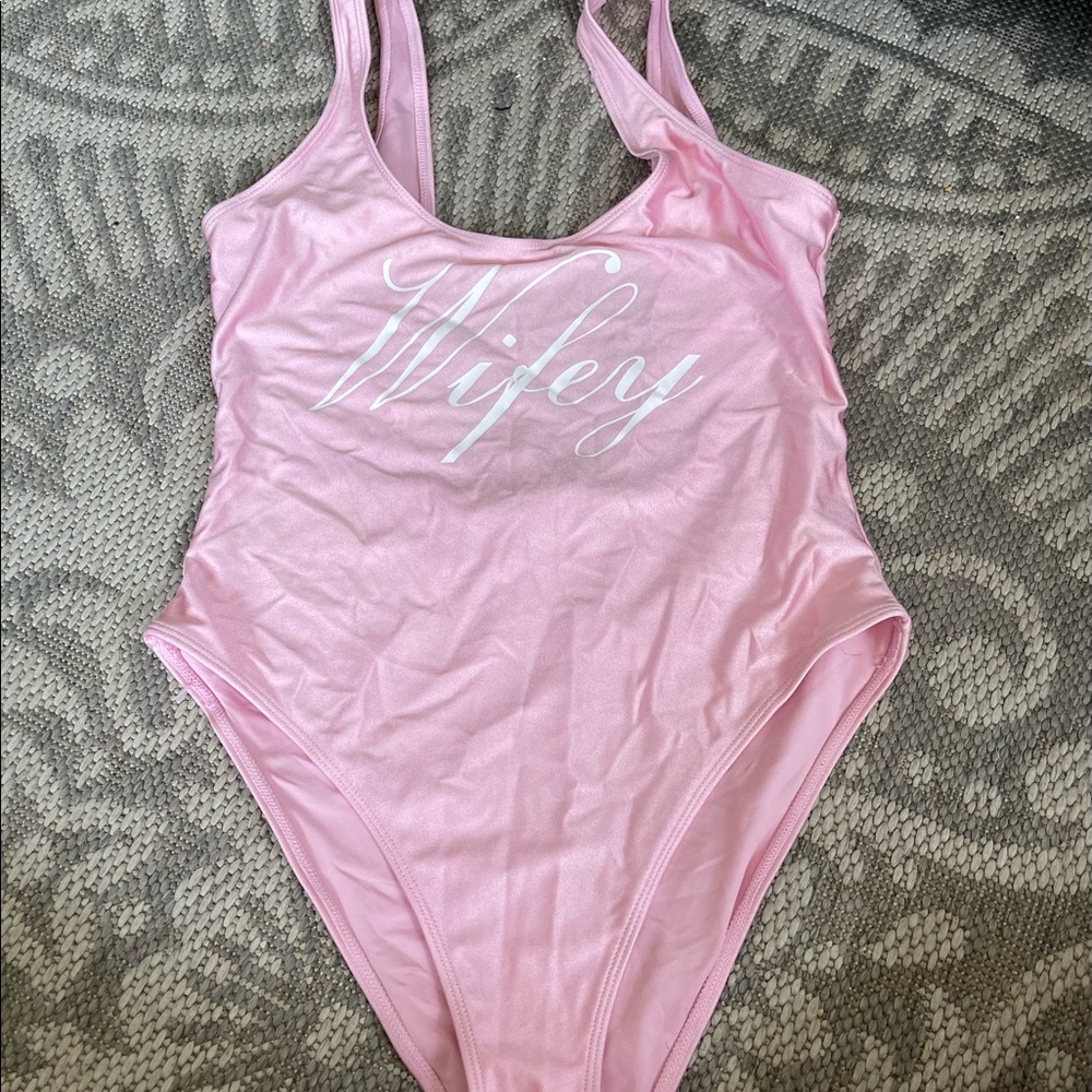 WIFEY ONE PIECE SWIMSUIT